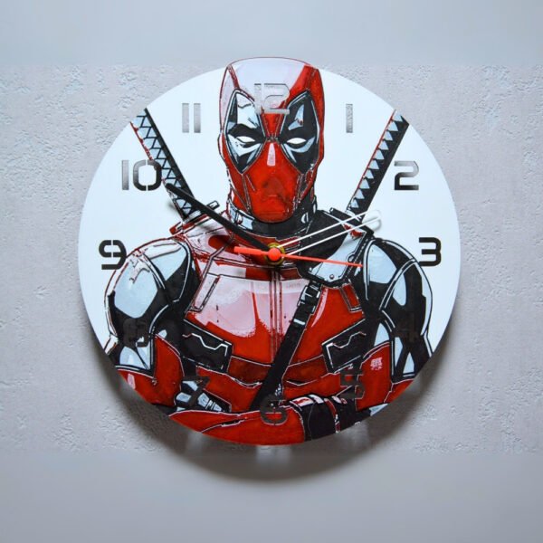 Deadpool Temalı Duvar Saati