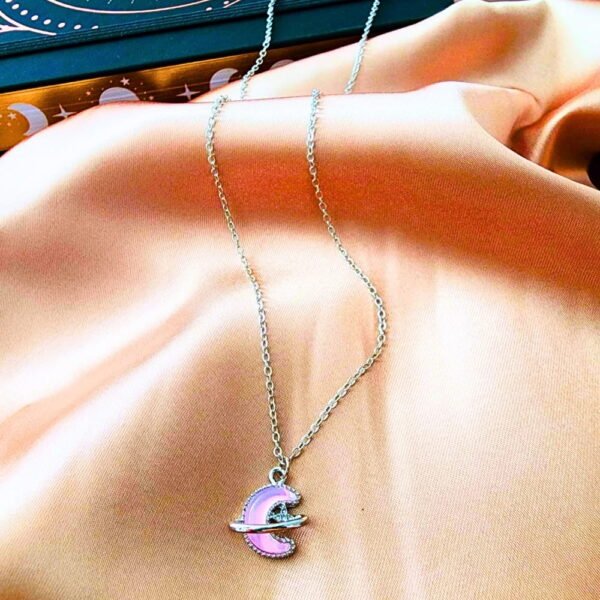 Pinterest Kolye- Pembe Ay Kolye - Gümüş